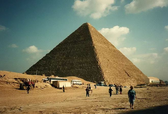 金字塔暗藏世界末日確定日期9月20日，數學家稱與圣經符合！