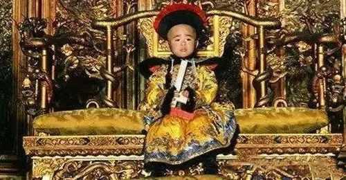 清朝滅亡后，國庫還剩下多少銀子？