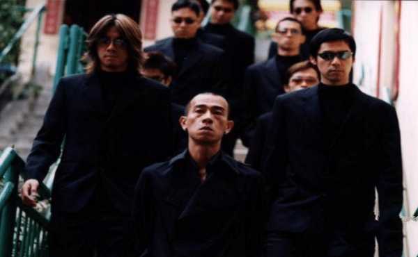 此地人被稱東方猶太人，做生意一流，其中的億萬富翁我們太熟悉