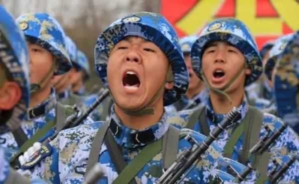 軍隊為何要把2念“兩”，7念“拐”，9念“勾”？有三個原因