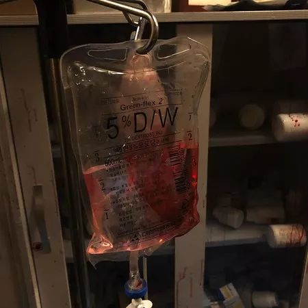 首爾樂天世界鬼屋“廢?！遍_學(xué)啦！黑色星期五喪尸入侵快逃