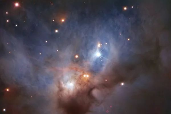 科學(xué)家拍到飛行的“宇宙蝙蝠” ，迄今為止最清晰的照片！