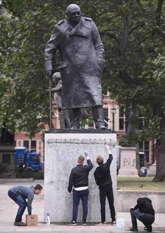 丘吉爾種族主義的一面：要掌控中國人，分裂中國，對中國要更無情