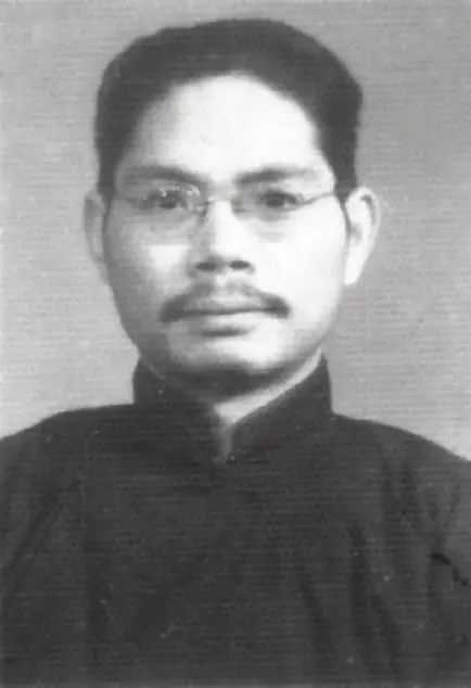 這位杰出的地下黨領導人仍健在，106歲了，其小說改編的電影很火