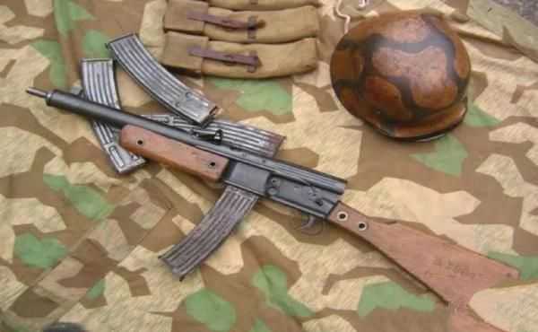 惡魔毀滅前的丑陋掙扎——二戰末期納粹德國的末日槍械大盤點