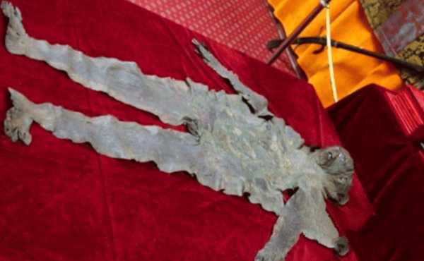 藍玉將軍死得有多慘？朱元璋特賜“全尸”，結果僅留下一張人皮