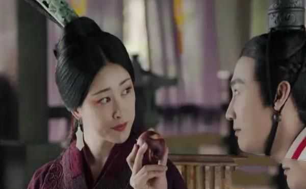 歷史上三個假太監有多奇葩？讓太后生子，欺辱皇后，謀害皇帝