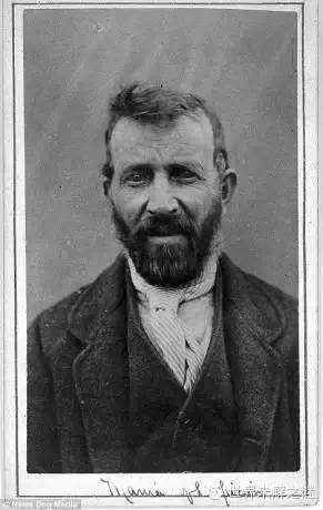 英國第一批精神病人…看完有些臉容易做惡夢