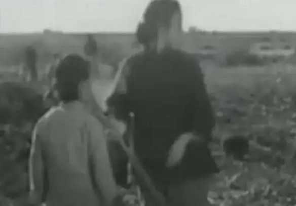 她是抗日女英雄，受盡敵人種種酷刑，欺辱離世，犧牲時僅有15歲