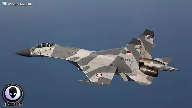 UFO 飛走后留下地球沒(méi)有的『外星物體』！