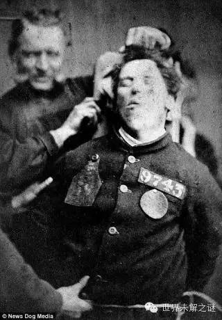 英國第一批精神病人…看完有些臉容易做惡夢