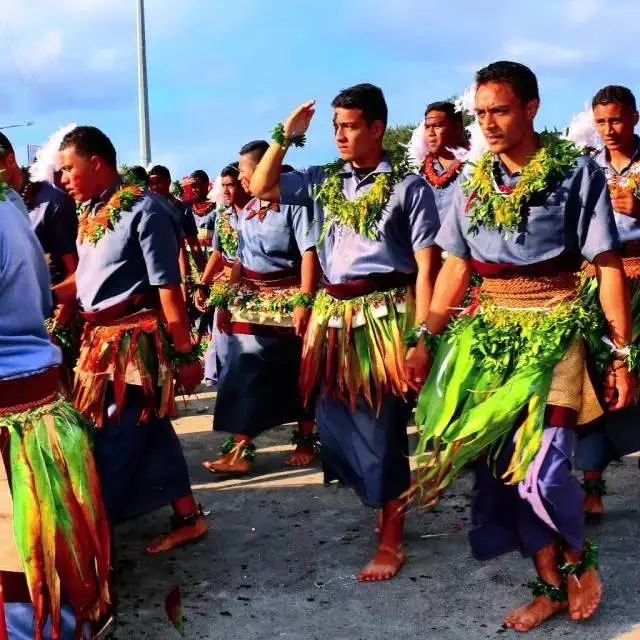 盤點(diǎn)全球10大奇葩葬禮，死后撥皮！