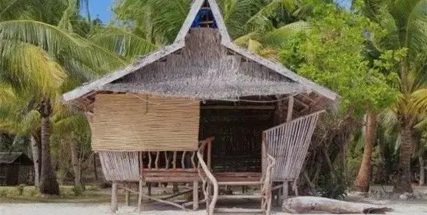 盤點(diǎn)全球10大奇葩葬禮，死后撥皮！