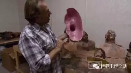 揭秘行尸走肉集中營 各種行尸驚爆眼球！