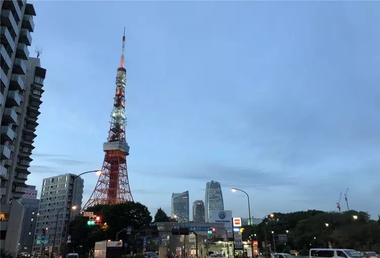 iPhone 8開箱初試：效能、拍攝讓人驚艷，期待iPhone X