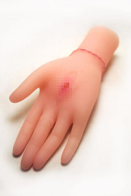 慎入！8款獵奇飛機杯，肌肉斷面、手腳全用上！