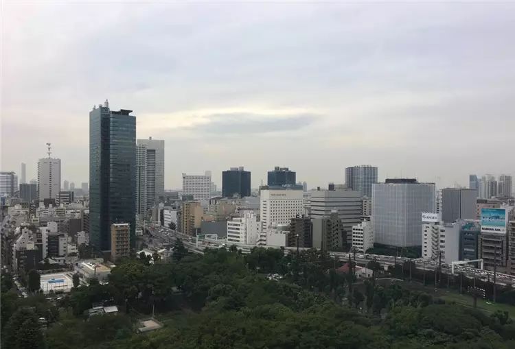 iPhone 8開箱初試：效能、拍攝讓人驚艷，期待iPhone X