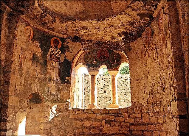 科學家發現圣誕老人的遺骨，經過“科學檢測”確定來自4世紀